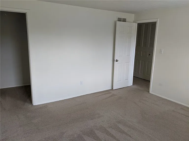 109 Scott Ln — Photo 10