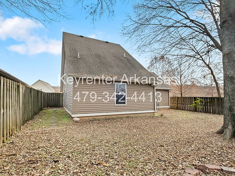1481 Holland Dr — Photo 26