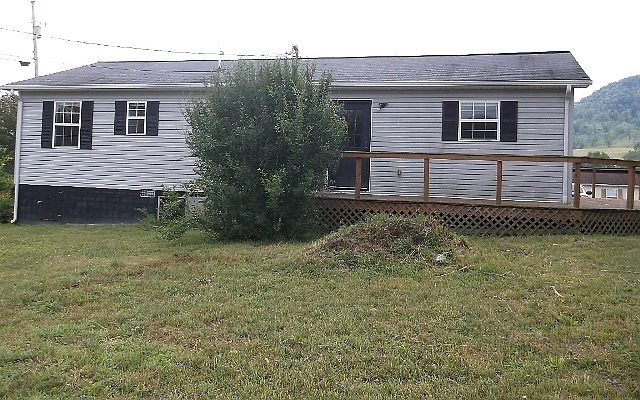 1st image of 110 Helen Ln