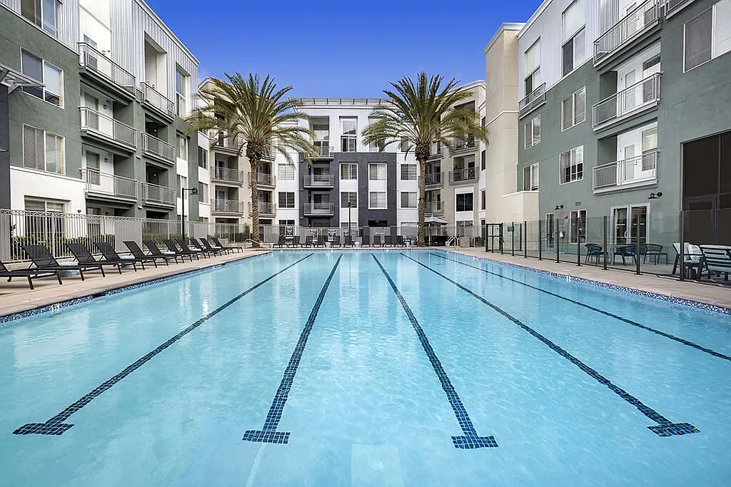 Main and Jamboree Apartments — Photo 4