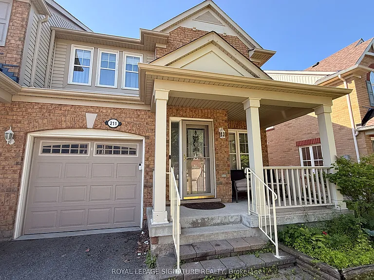 211 Chilcott Cres #MAIN 2ND FLOOR — Photo 2
