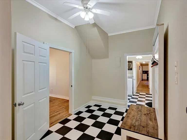 683 Water View Dr — Photo 22