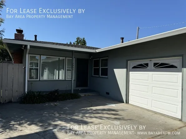 330 Orchard Ave, Redwood City, CA 94061
