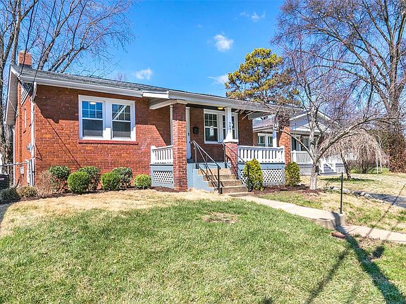 5th image of 2631 Mary Ave