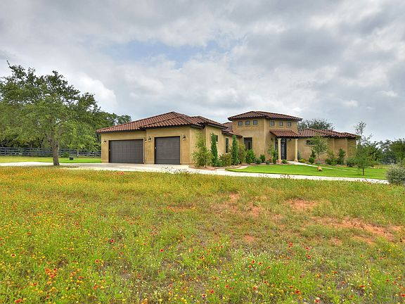 3rd image of 27513 Waterfall Hill Pkwy
