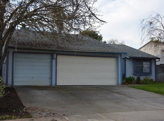 2nd image of 8704 Crystal River Way