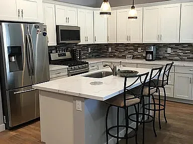 2 bed, 1450 sqft, $2,400 — Photo 4