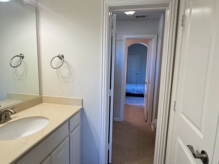 2405 Bigleaf Ct — Photo 26