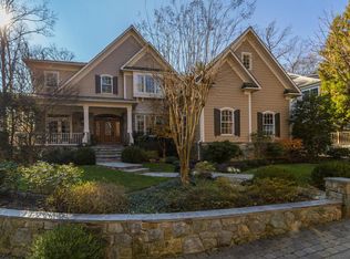 7004 Darby Rd, Bethesda, MD 20817