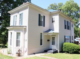 1443 Pleasant Ave, Wellsburg, WV 26070