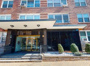 69-45 108th St #3C, Forest Hills, NY 11375