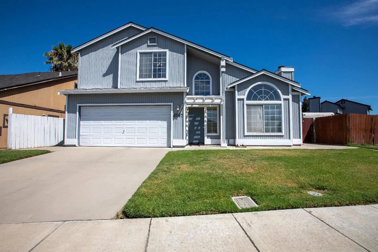 2067 Hyannis Cir photo 1