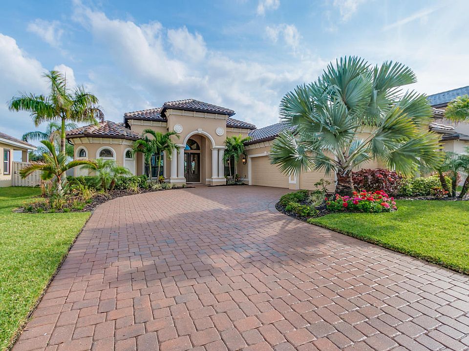1st image of 3270 Levanto Dr