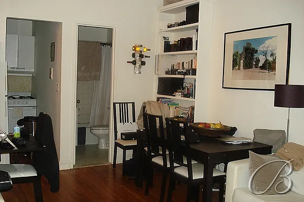 Rented by Bellmarc Realty | media 22