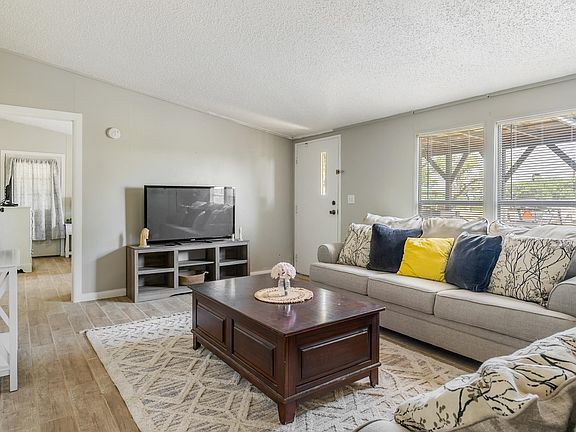 603 S Avenue F, Johnson City, TX 78636 | Zillow