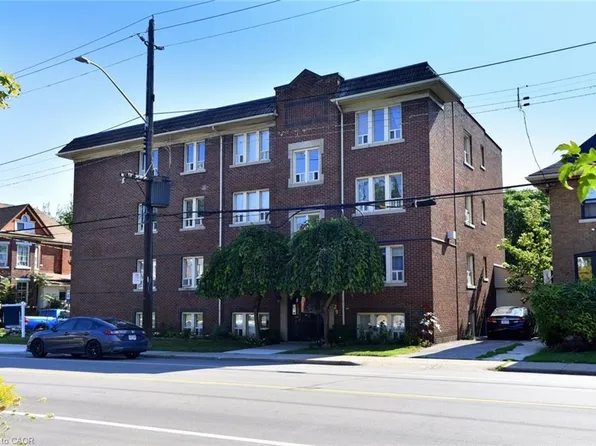 29 Sherman Ave S #6, Hamilton, ON L8M 2P6