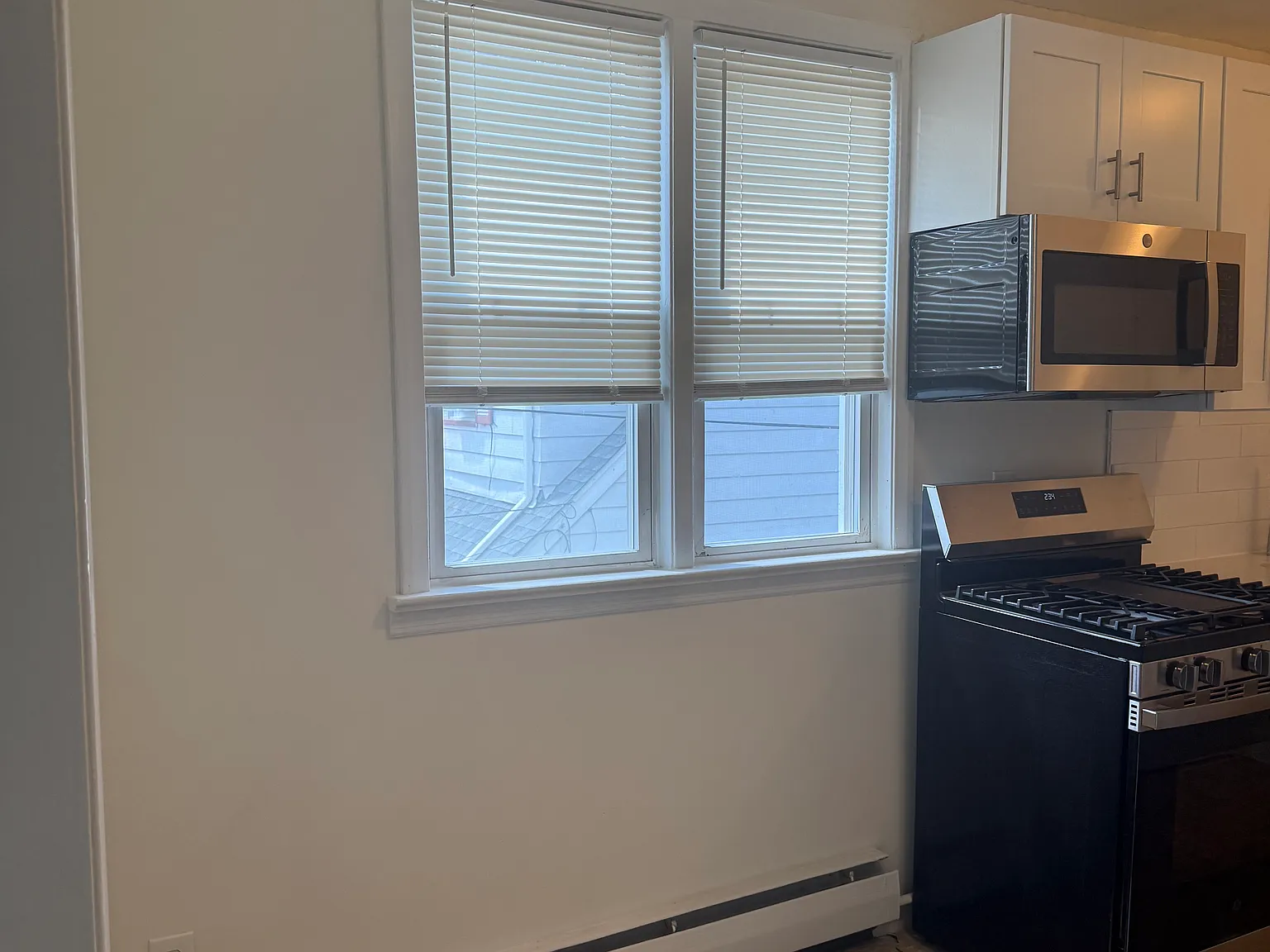 2 bed, $2,100 — Photo 3