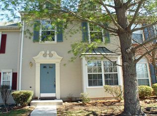 77 Townsend Ct, Franklin Park, NJ