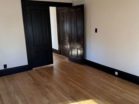 3rd image of 15A Arlington St