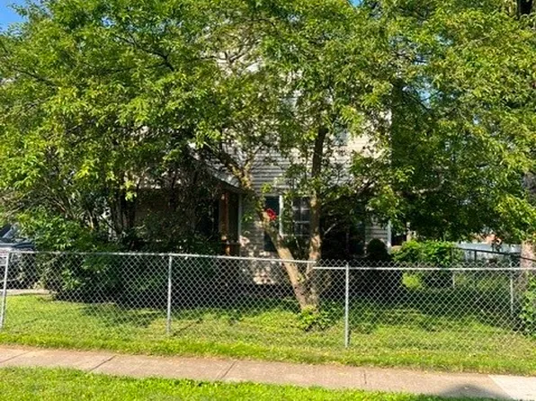 17 Maria St, Rochester, NY 14605