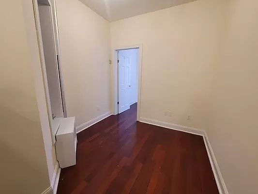 2nd image of 48 Stuyvesant St APT 2