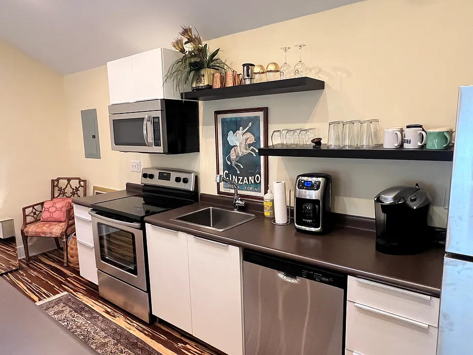 Same kitchen area