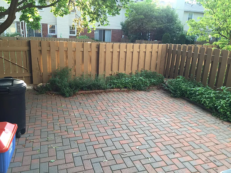 5310 Breeze Hill Pl — Photo 17