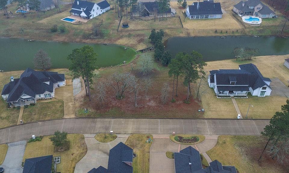 1st image of 106 Southern Hills Dr