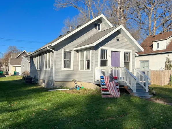 809 Freeborn Ave, Albert Lea, MN 56007