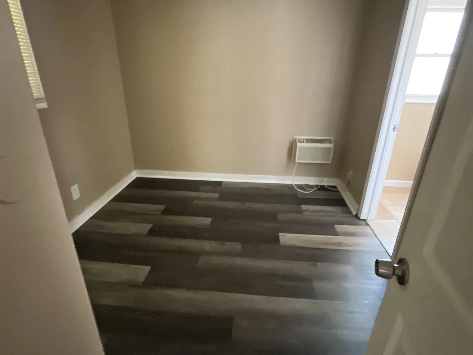 205 Elbring Drive - 1 — Photo 4