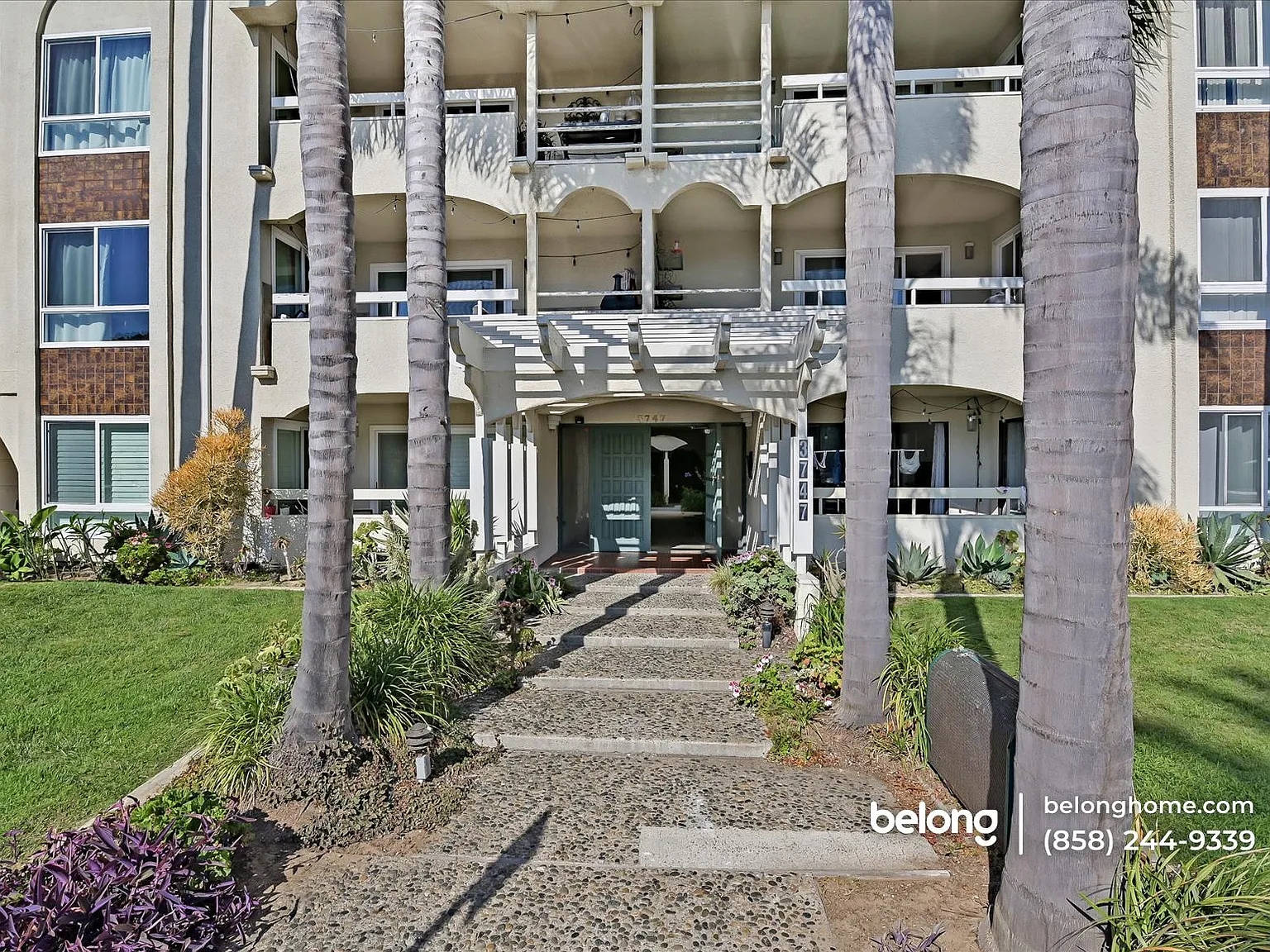 2 bed, 2.5 bath, 1200 sqft, $4,595 — Photo 3