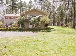 89 Pine St, Medfield, MA 02052