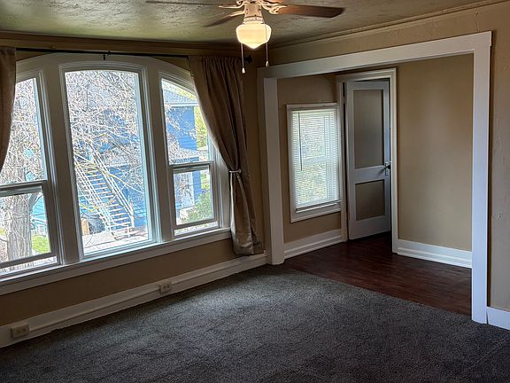 2nd image of 11 E Chestnut St #6
