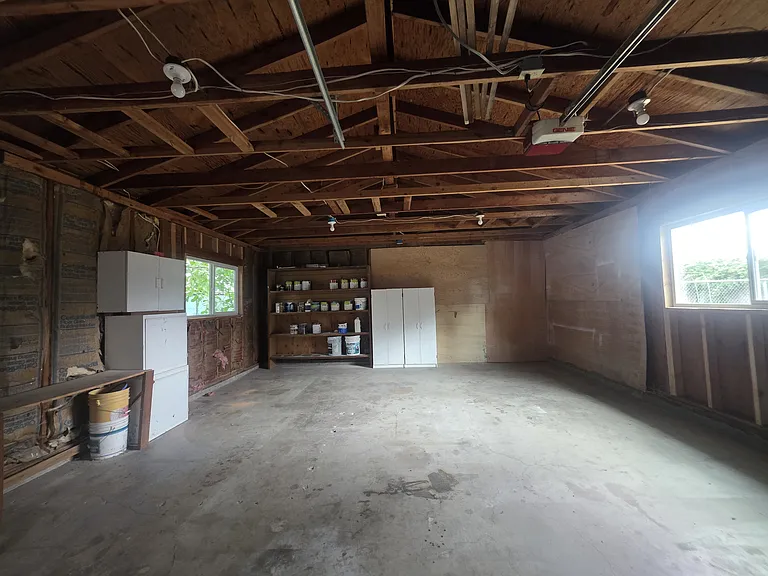 166 Draper St NE — Photo 32