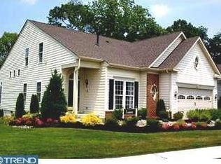 5 Hearthstone Blvd, Pemberton, NJ 08068