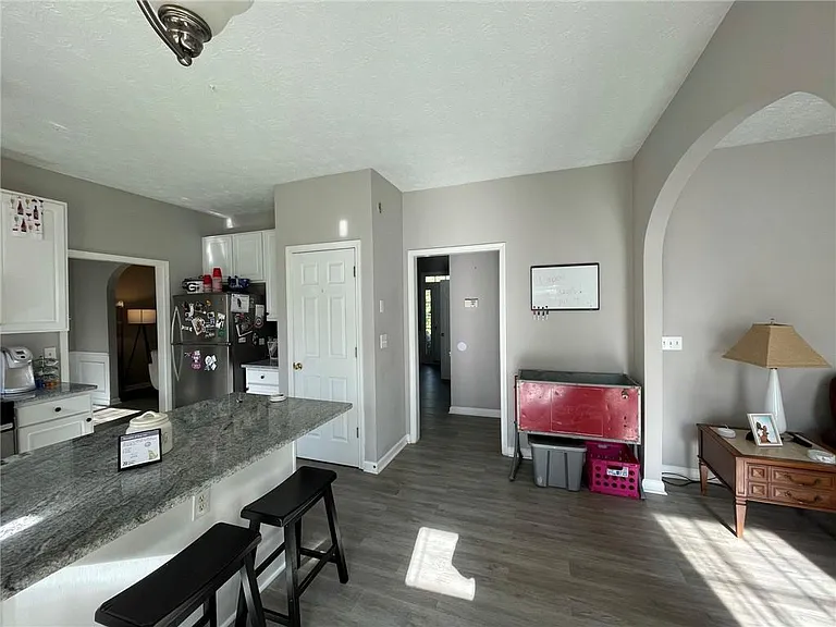2120 Grand Jct — Photo 12