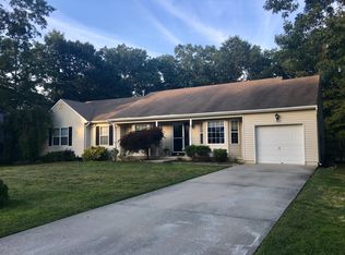 180 Royal Oak Dr, Waretown, NJ 08758