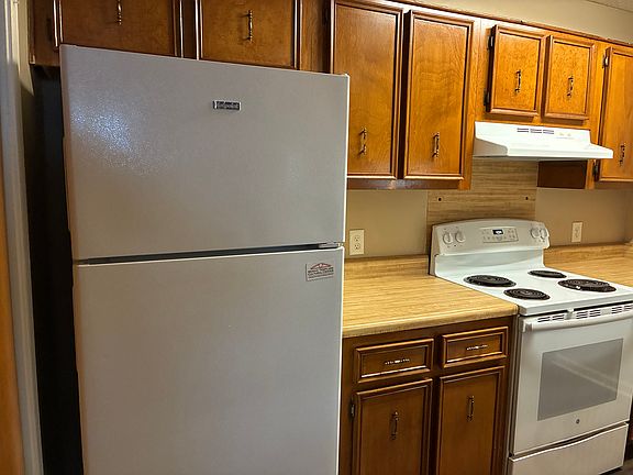4th image of 3722 W 4th St APT A