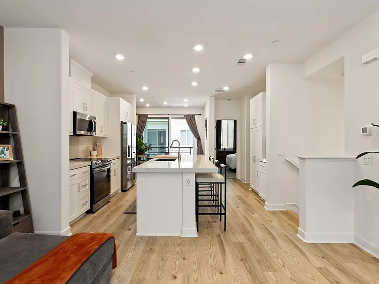 777 Abby Dr #1-ID1559837P — Photo 14