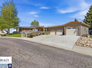 3200 Glacier, Casper, WY 82604