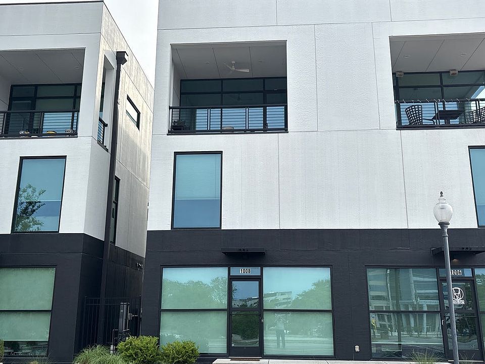 1st image of 1008 N 3rd St