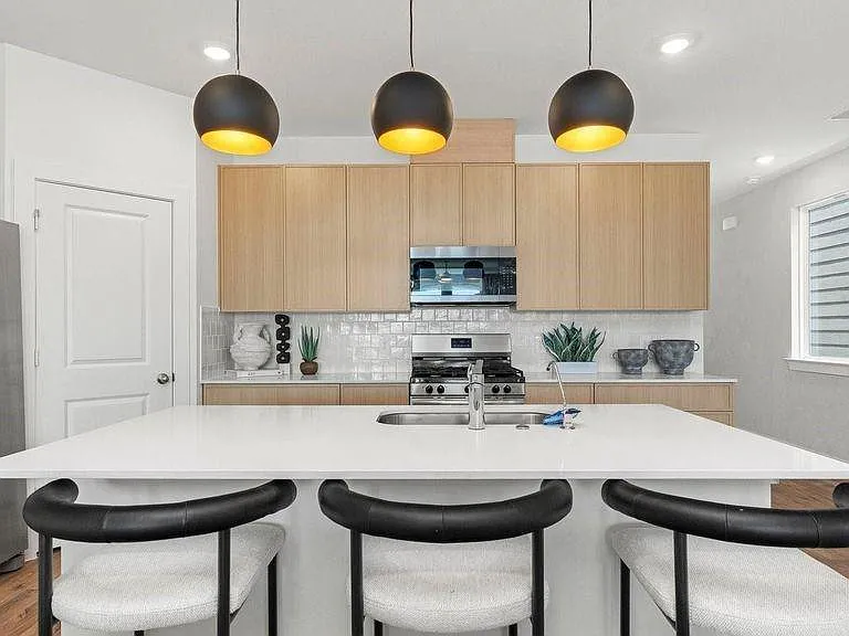 3514 Lovebird Ln — Photo 3