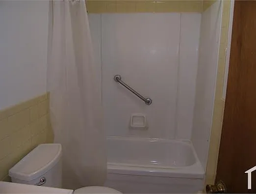 346 Ferry St #3 — Photo 15