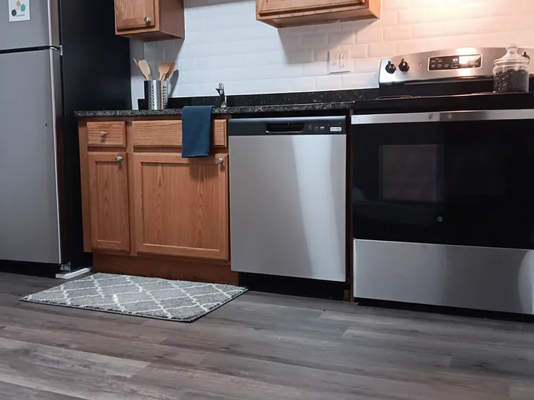Hilltop Apts LLC — Photo 32