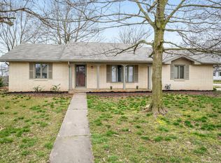 401 E Prairie Ln, Ash Grove, MO 65604