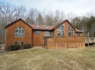 148 Warren Rd, Brimfield, MA 01010
