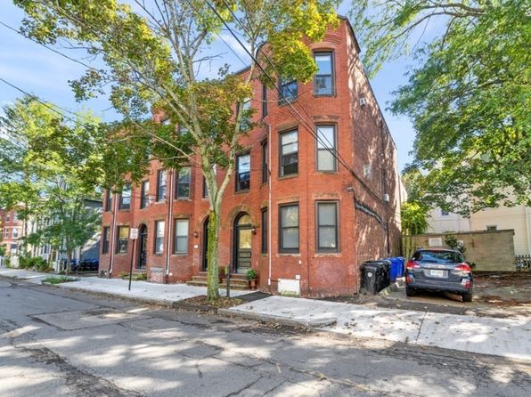 120 Brook St #3