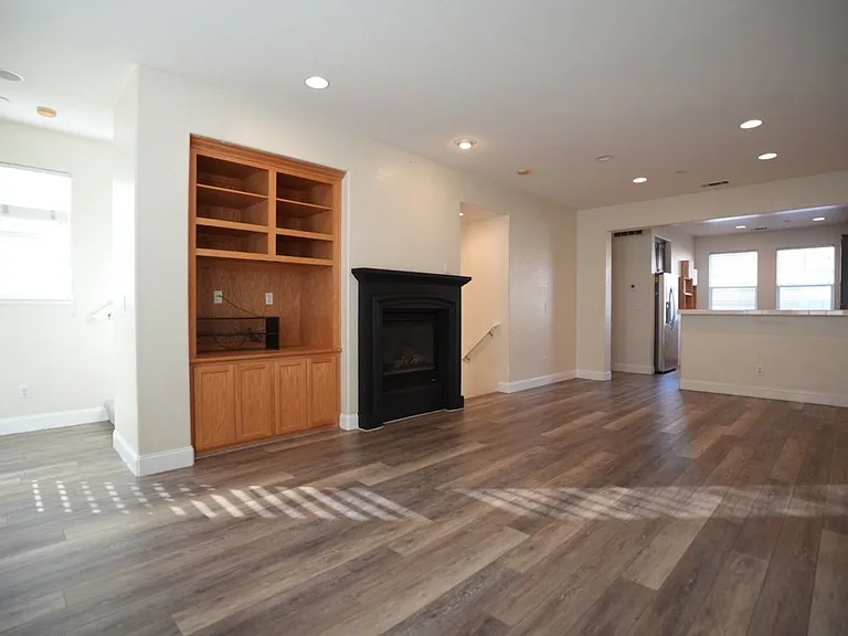 2225 Alysheba Ct — Photo 8