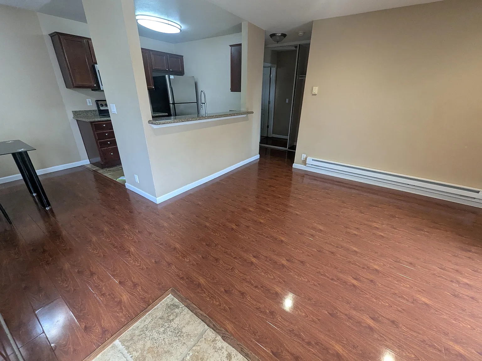 2 bed, 840 sqft, $2,850 — Photo 2