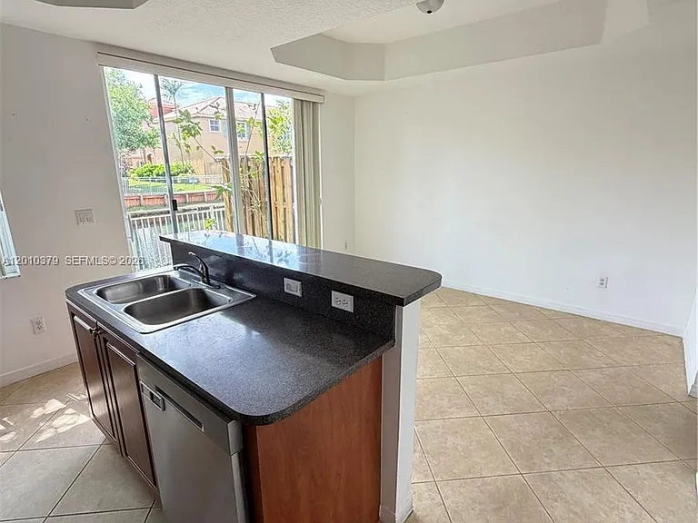 4939 N Harbor Isles Dr #106 — Photo 11